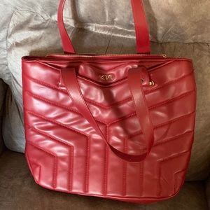 XOXO RED PUFFER SATCHEL TOTEBAG EUC